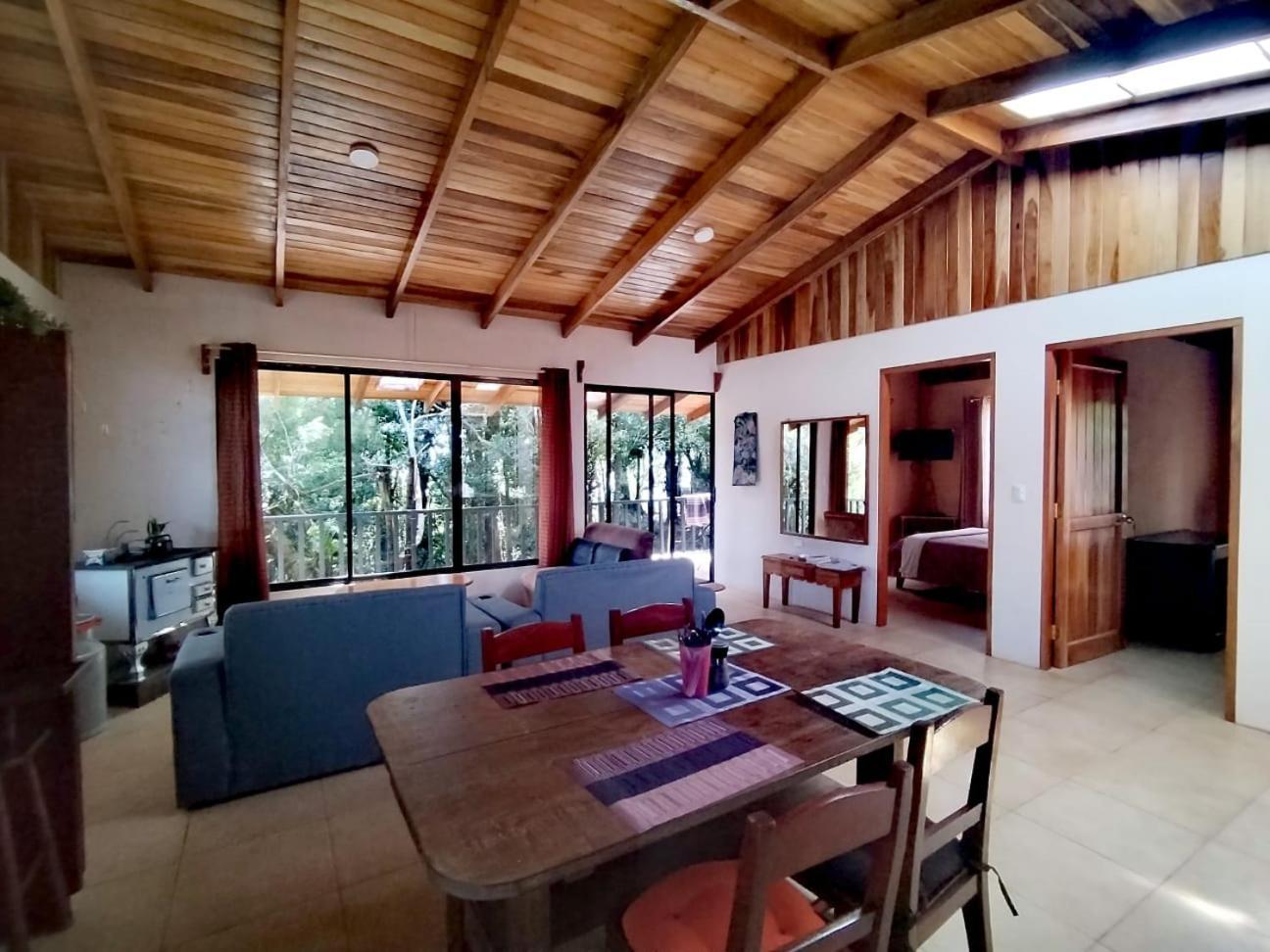 הוילה מונטה ורדה Casa De Montana Tica Linda מראה חיצוני תמונה